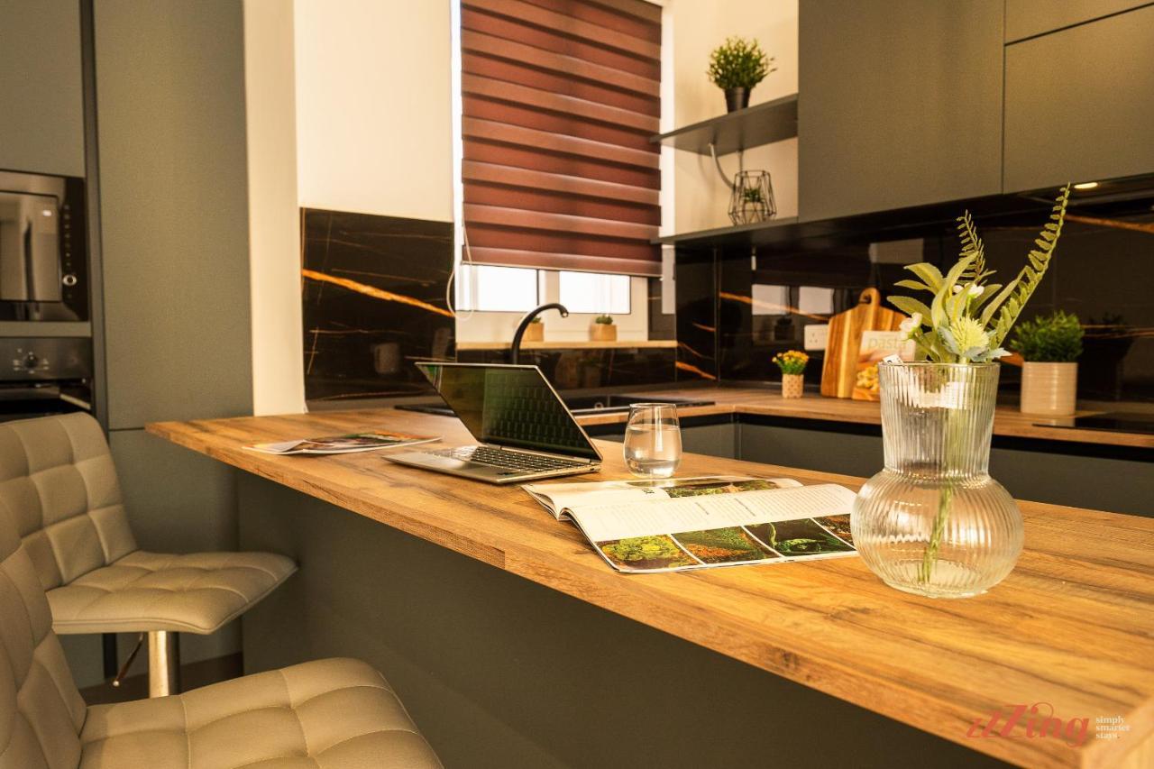 Insta Worthy Gorgeous Seaview Penthouse Apartment St. Paul's Bay Exterior photo