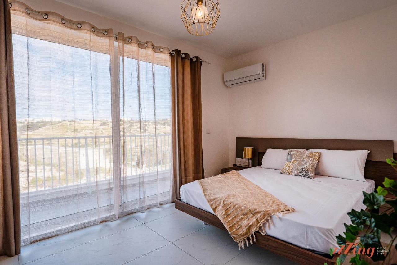 Insta Worthy Gorgeous Seaview Penthouse Apartment St. Paul's Bay Exterior photo
